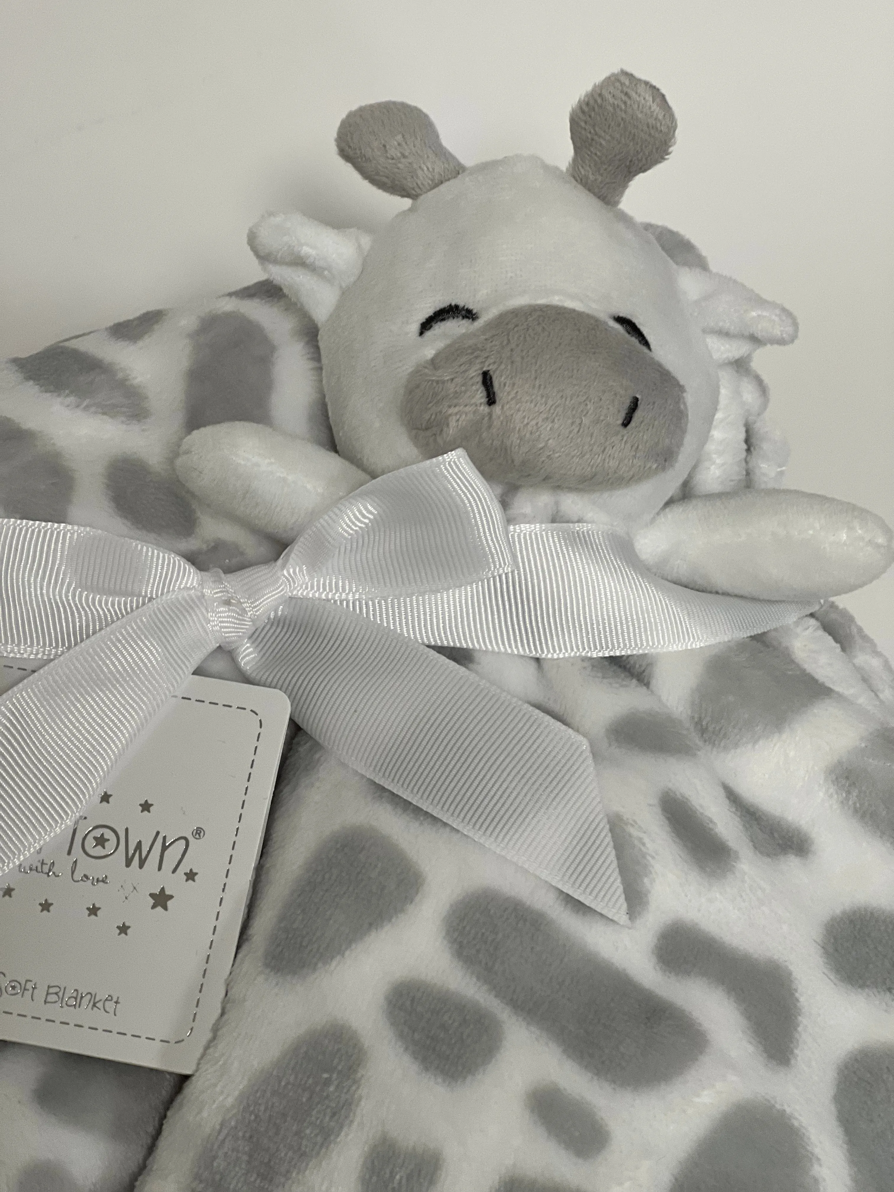Baby Wrap with Giraffe Comforter