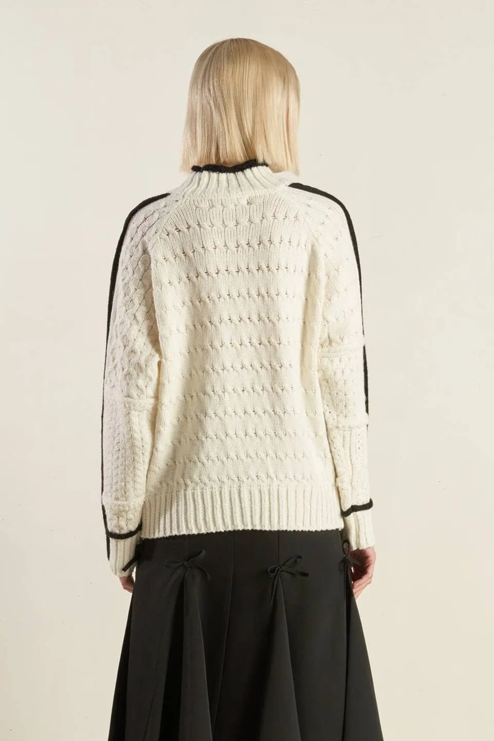 Cable-Knit Pullover Sweater Knit Top