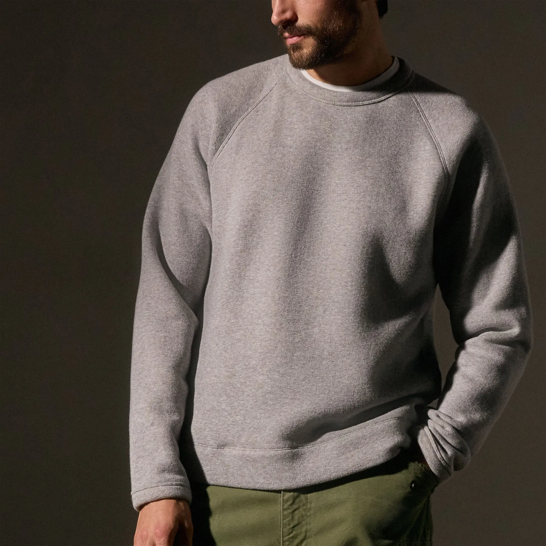 Cozy Raglan Sweatshirt - Heather Grey