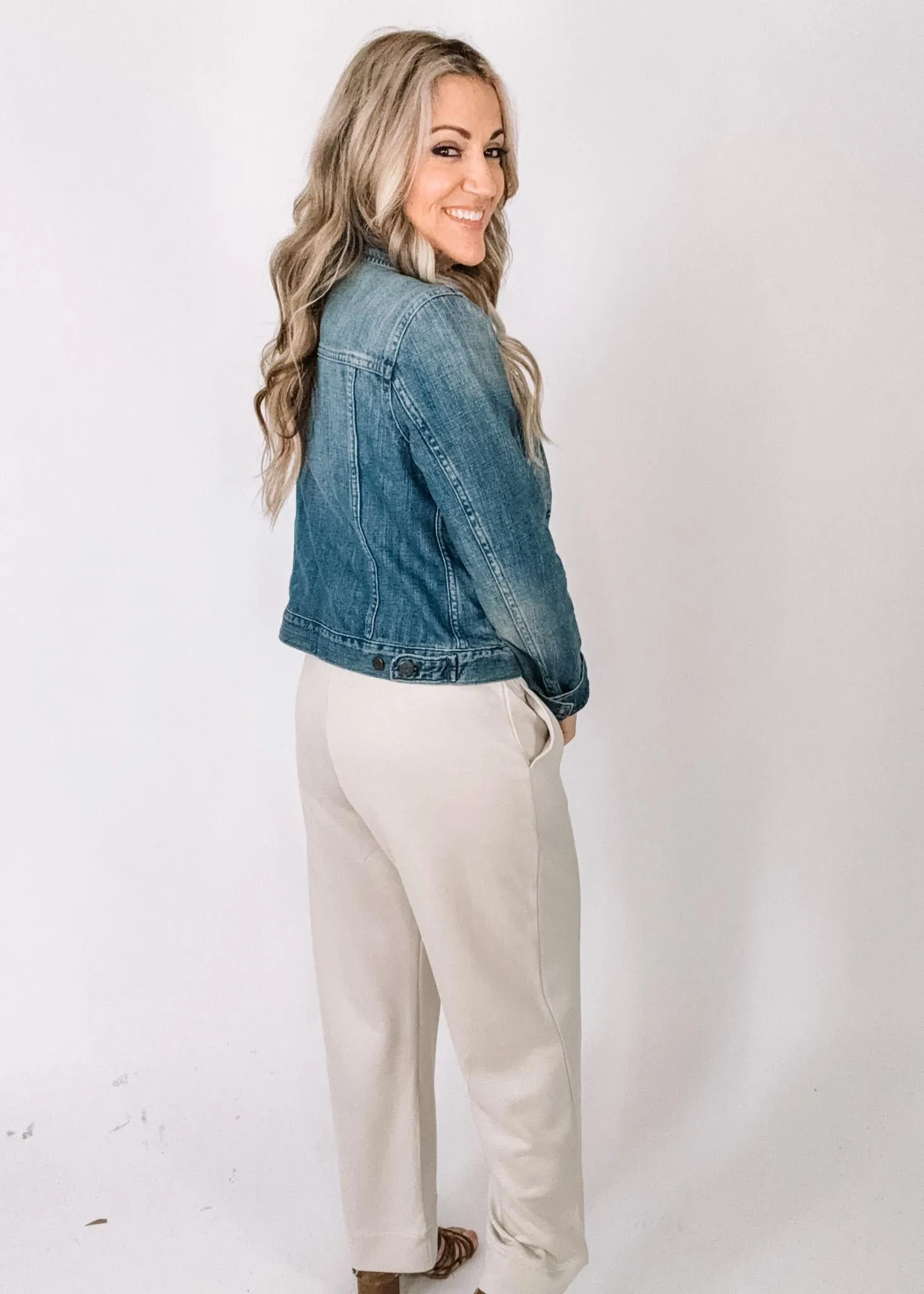 Ecru Casual Athleisure Pant
