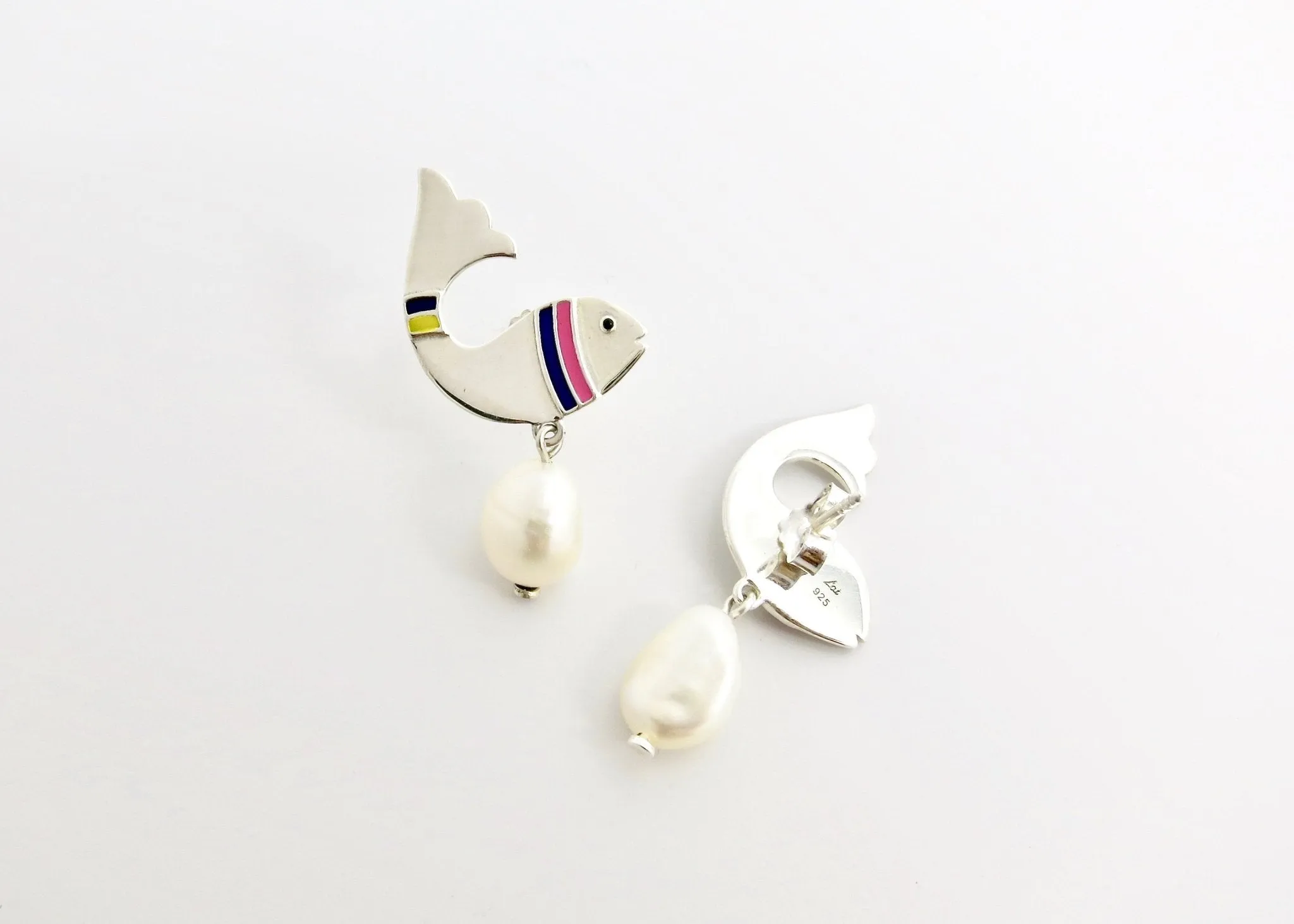 Elegant, pearl drop 'meen' fish earrings