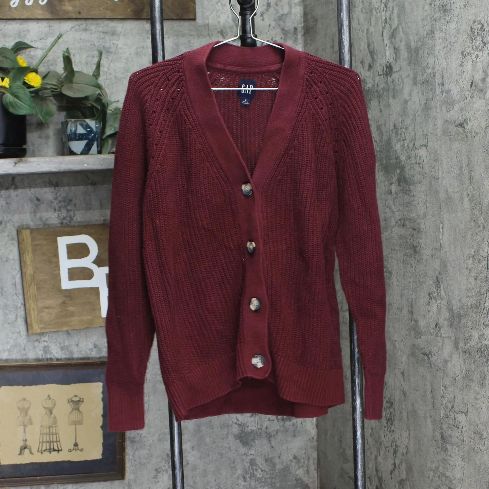 Gap Womens Soft Knit Button Front Relaxed Fit Cardigan 980389358