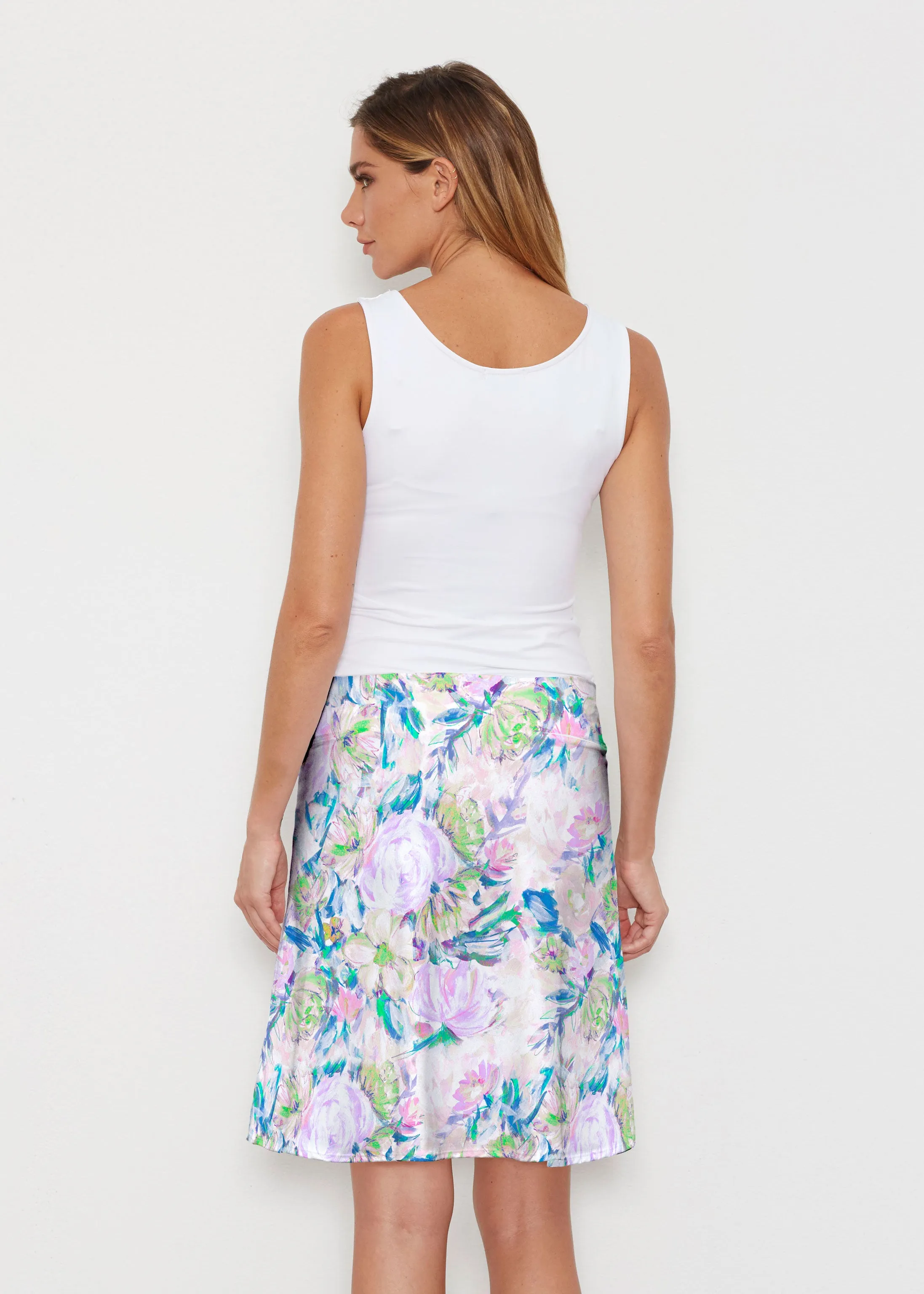 GiGi (17251) ~ Silky Brenda Skirt 21 inch