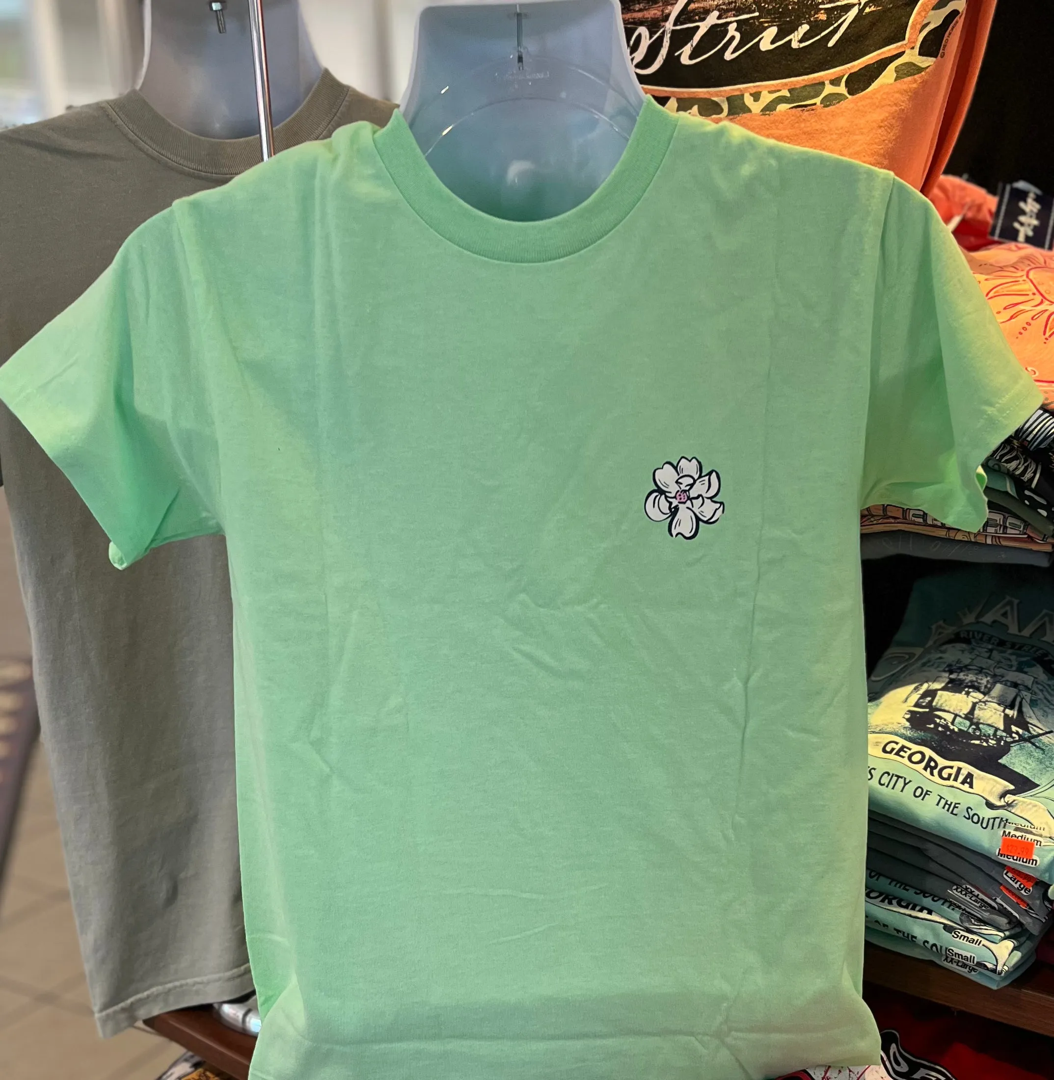 It’s A Girl Thing T-Shirt - Dog Mom (Short Sleeve Mint)
