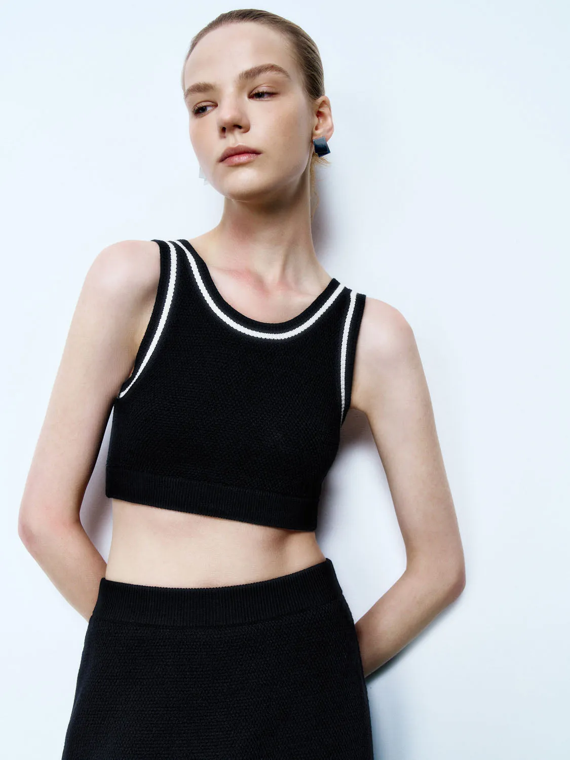 Knitted Cropped Vests