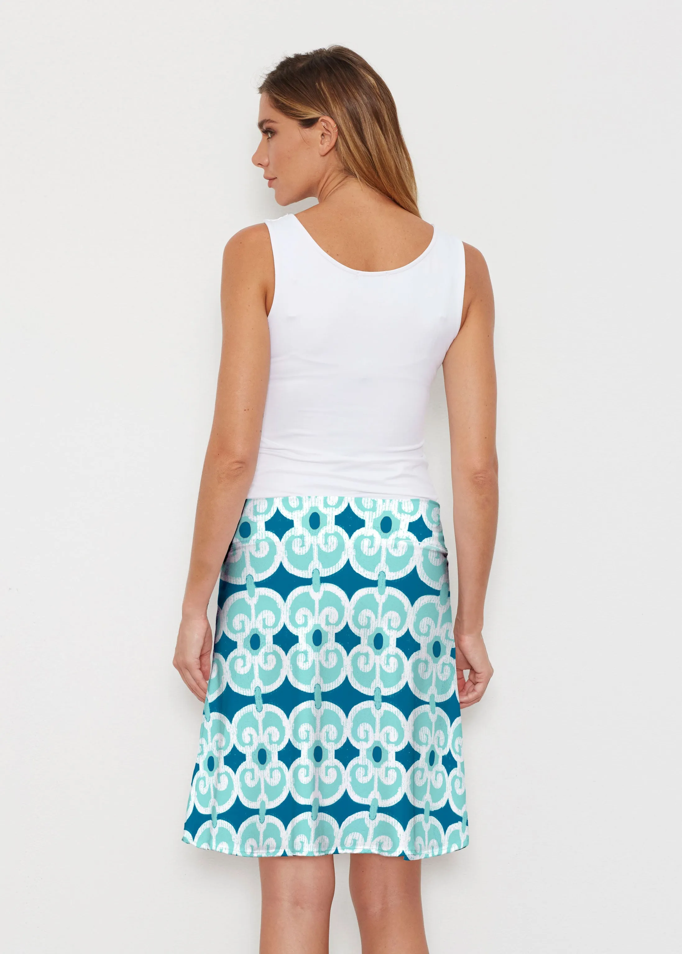 Links Navy Aqua (8133) ~ Silky Brenda Skirt 21 inch