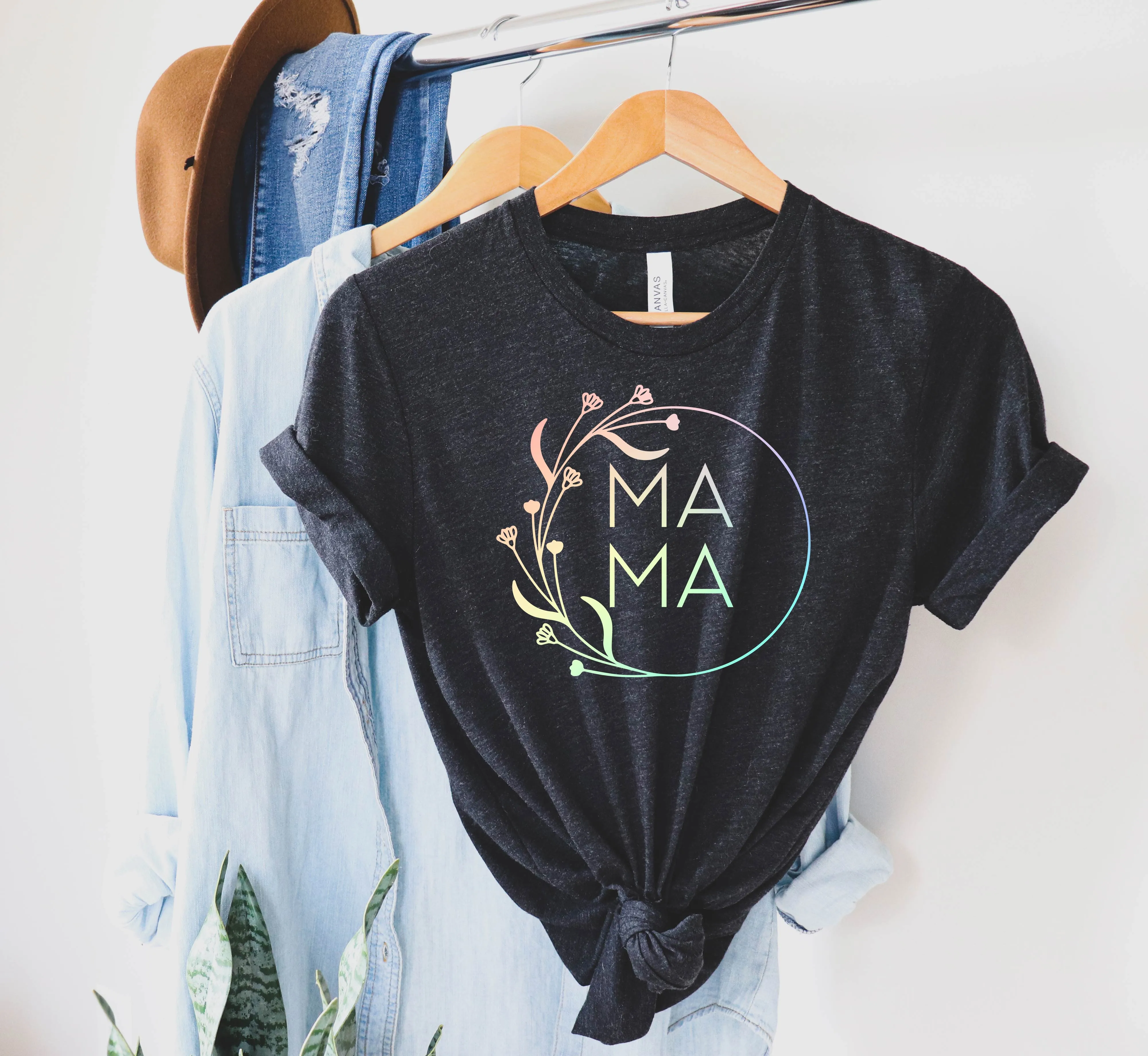 Mama Floral Circle Shirt | Unisex Crew