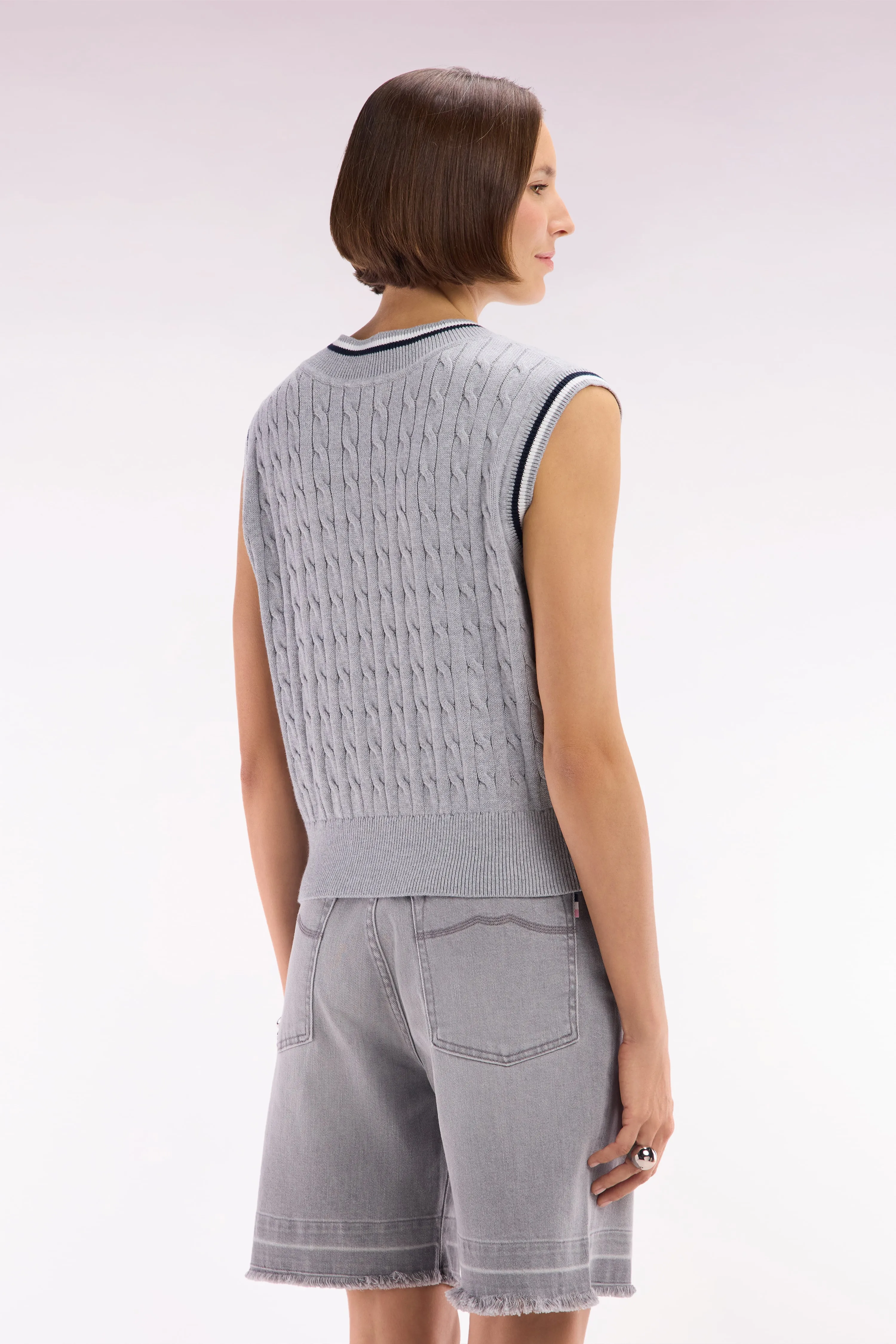 Pull sans manches en coton torsadé gris coupe décontractée