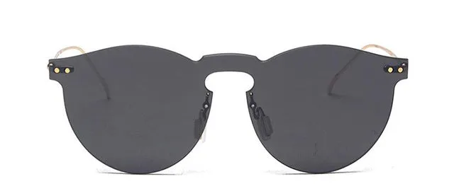 Sassy cat sun glasses