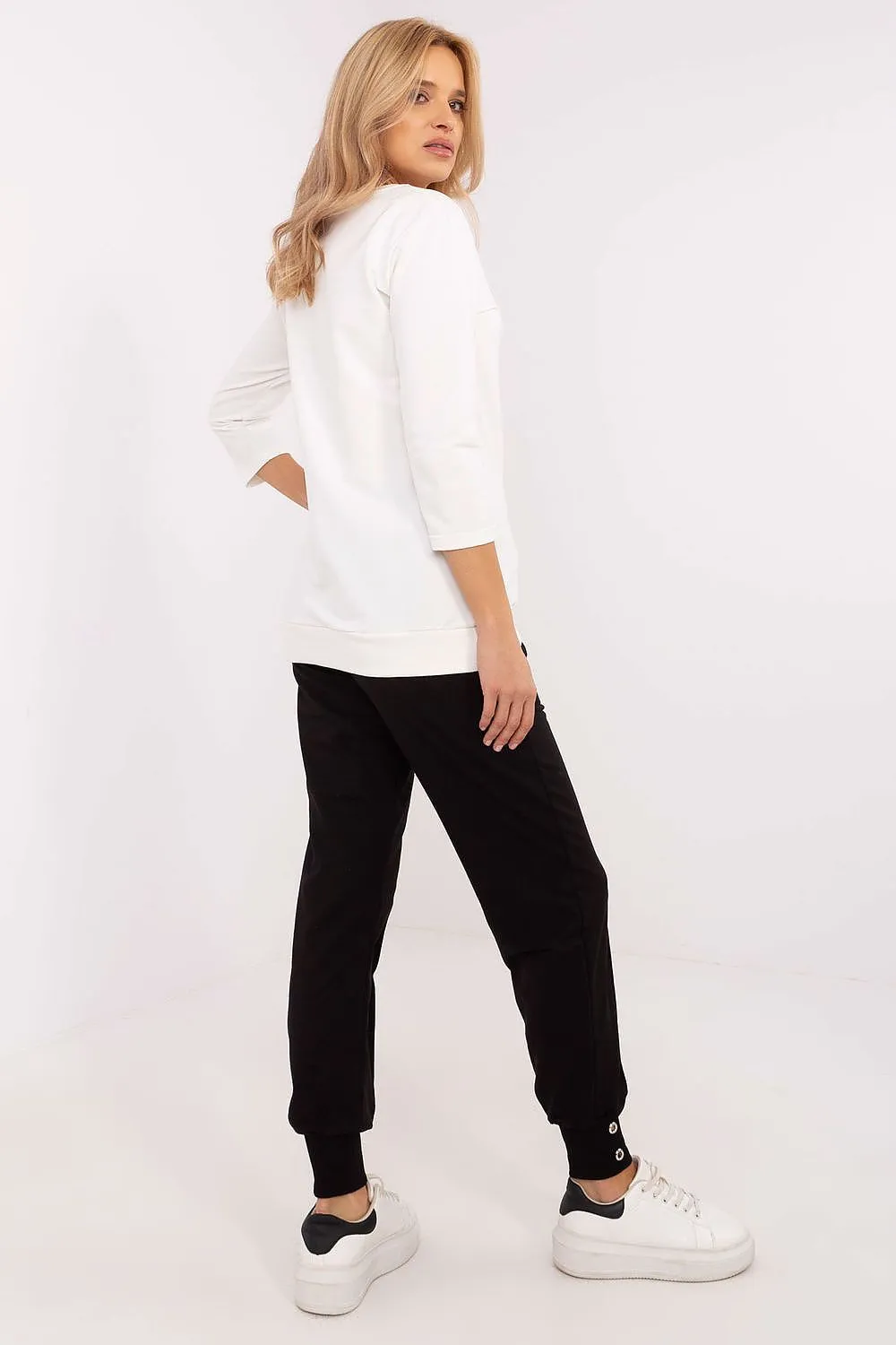 Teddy Bear Sweatshirt Set – Stylish Comfort for Everyday Wear!