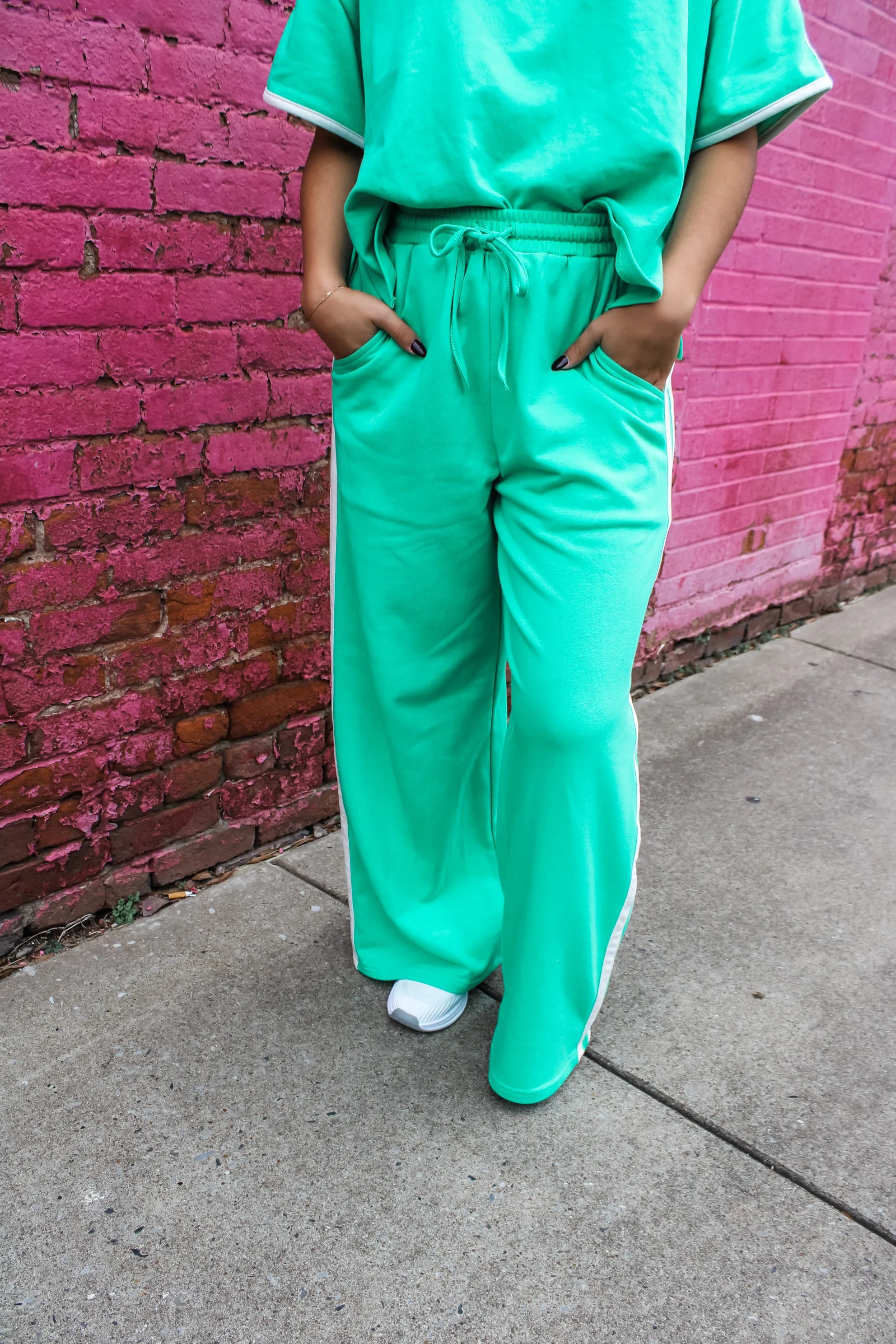 Track & Field Stripe Pants • Green